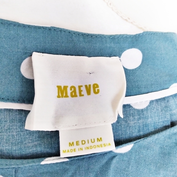 Anthropologie Maeve Blue and White Braxton Polka Dot Blouse Size Medium - Picture 9 of 9